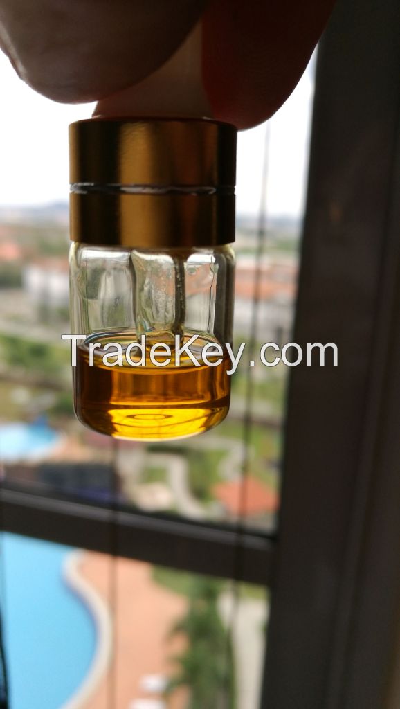 Oud Oil