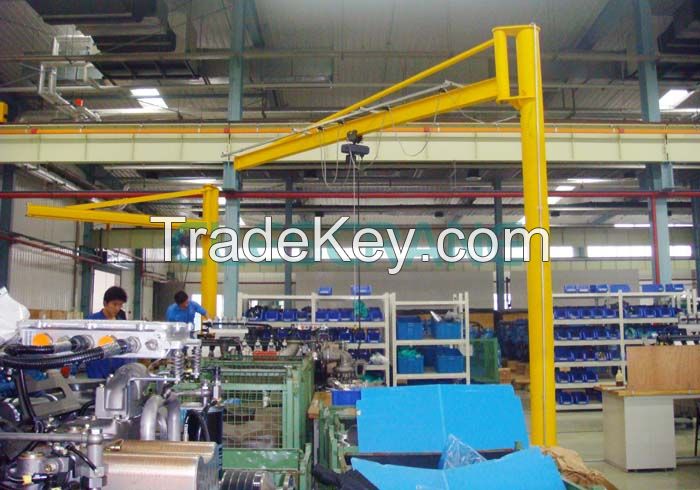 Clescrane 5t Pillar Mounted Slewing Jib Crane