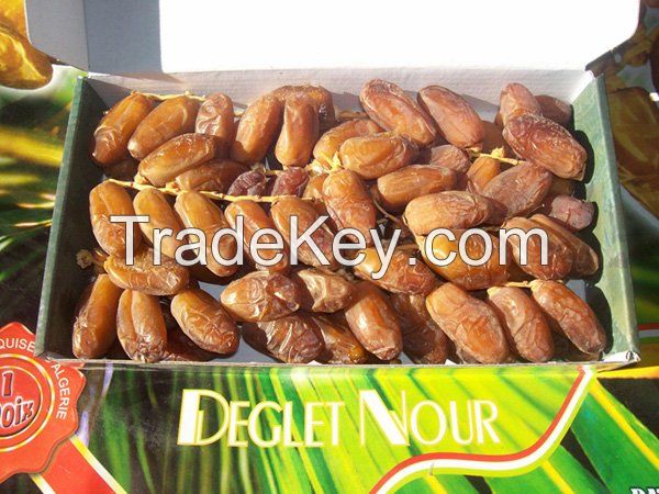 Organic Dattes ( Deglet Nour )