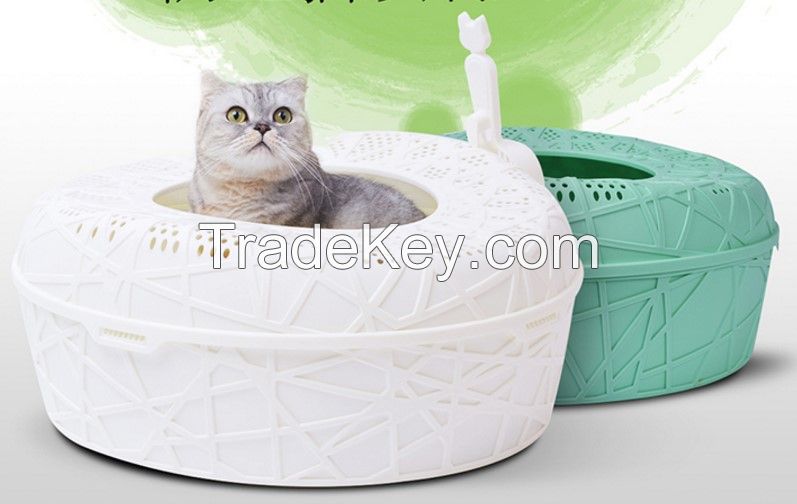 cat litter box