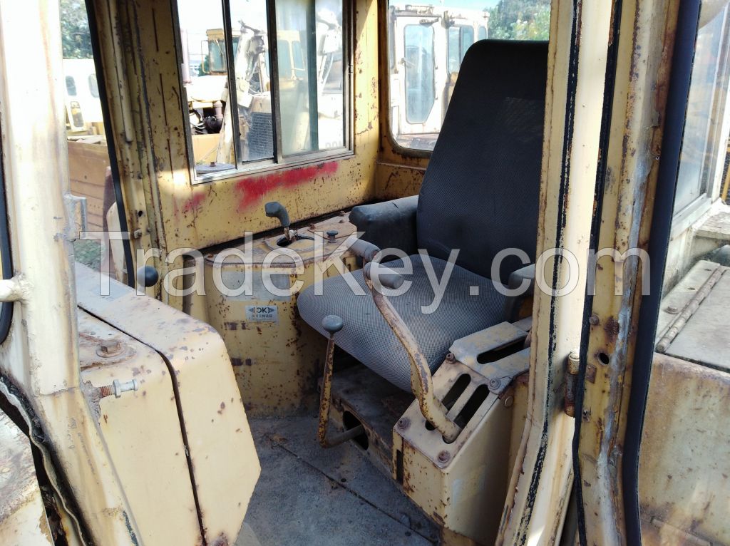 Used CAT D6H in excellent working condition