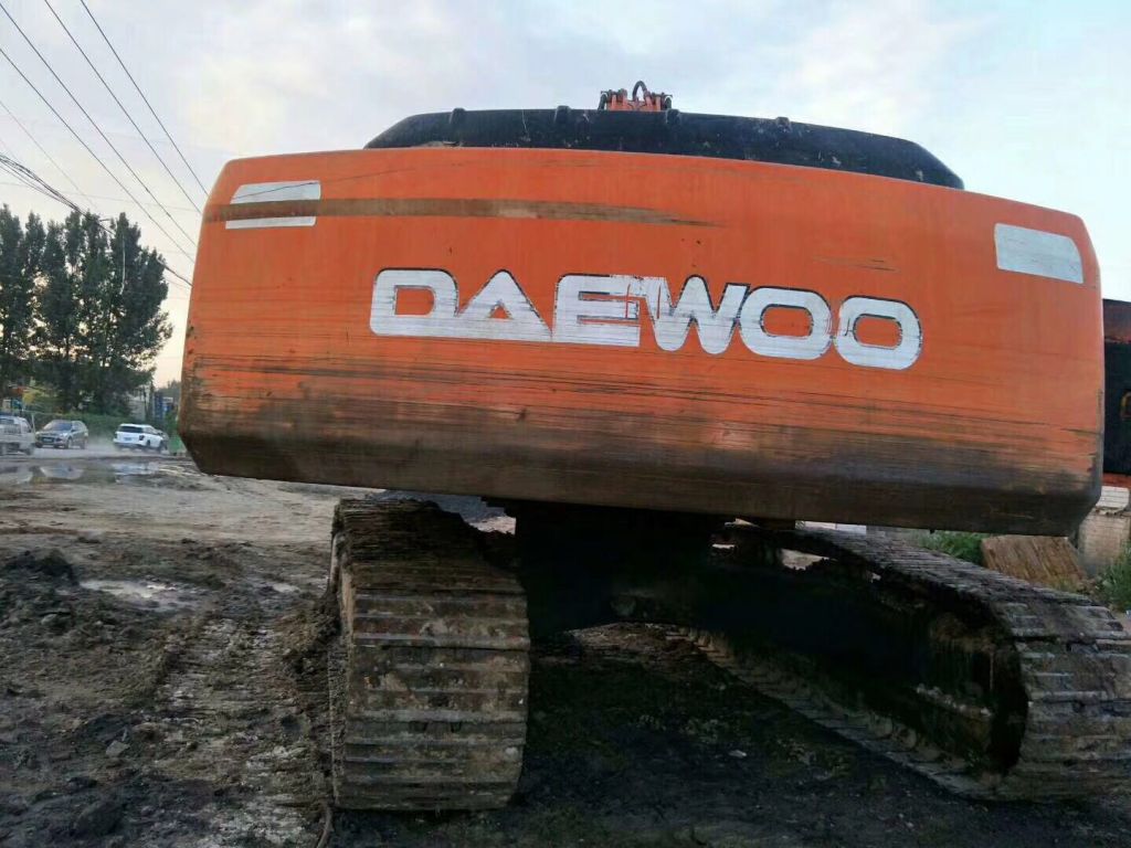 Used Daewoo DH300LC-V Crawler Excavator