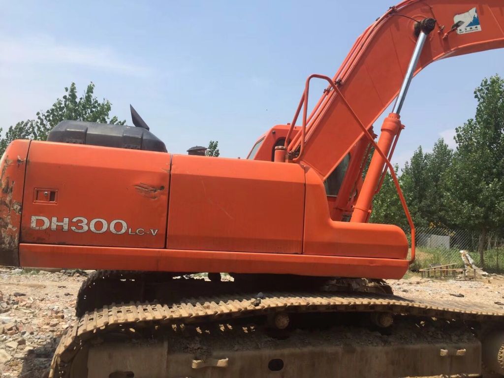 Used Daewoo DH300LC-V Crawler Excavator