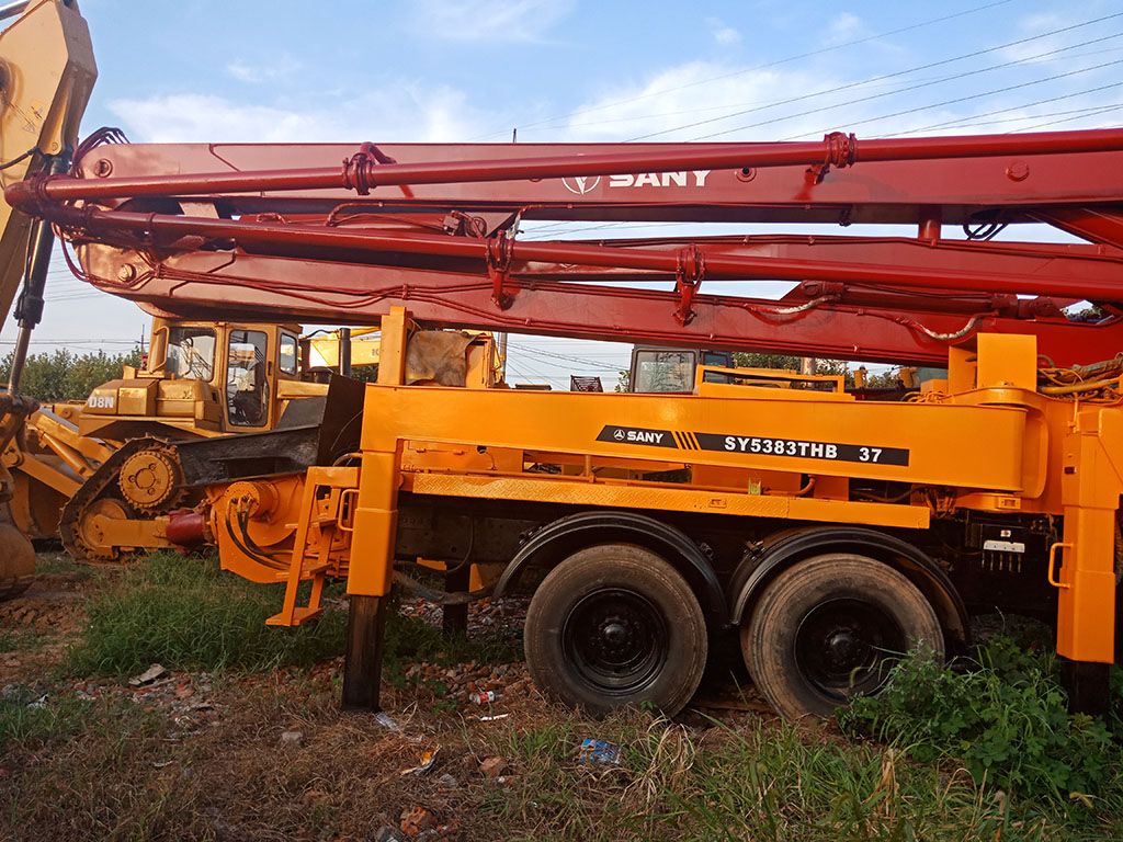 Used Sany SY5383THB 37 Concrete Pump