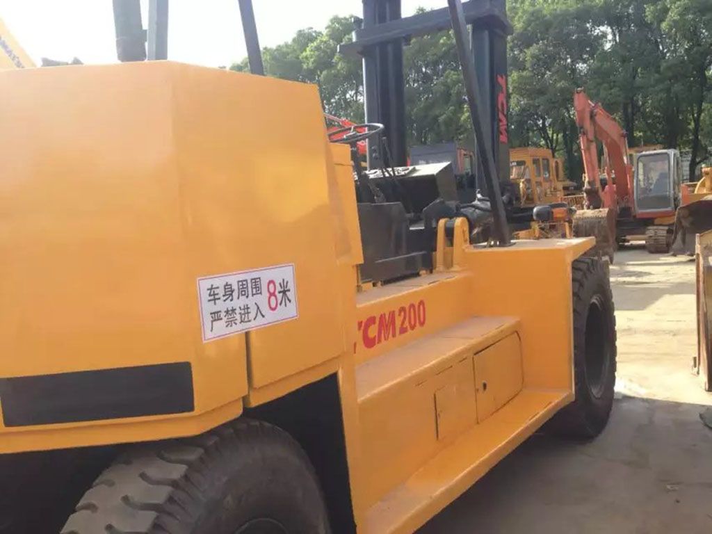 Used TCM 200 Forklift