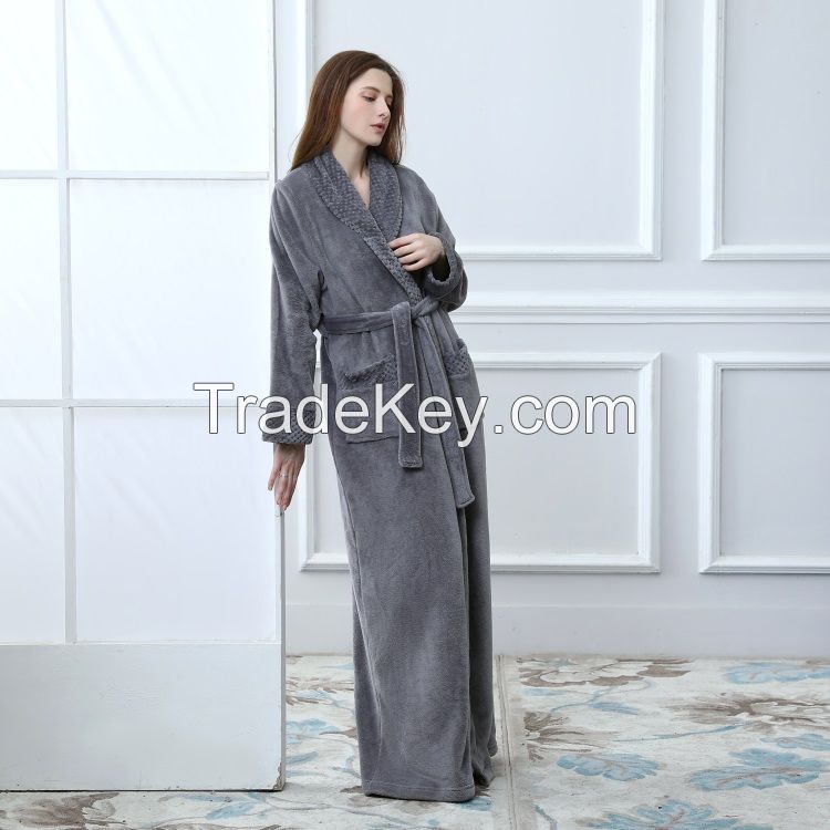 Chinese supplier high quality  flannel fleece/coral fleece bathrobe