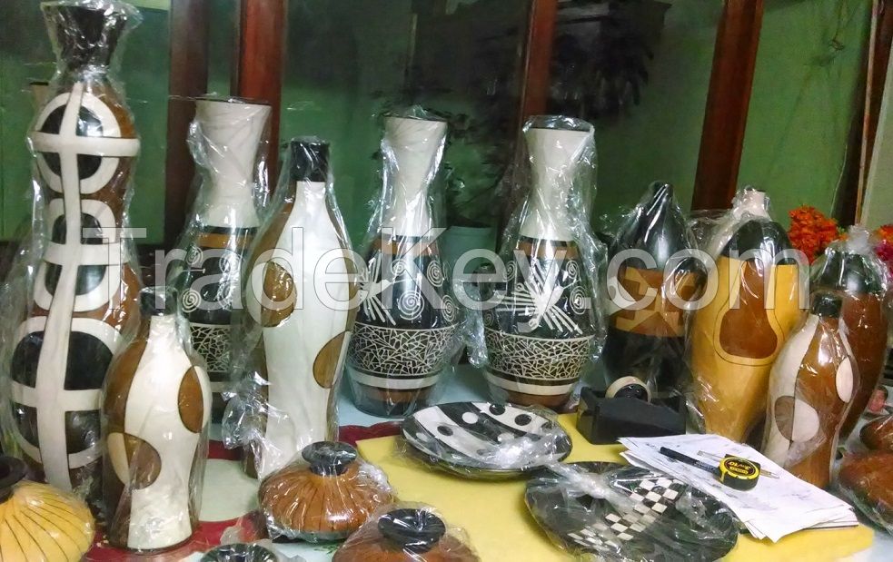 Decorative Vases handmade in Chulucanas Clay - Peruvian Handicrafs