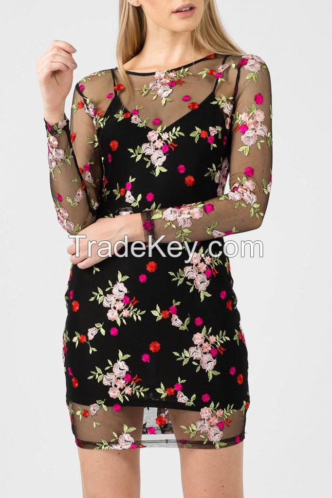 âEmbroidered Floral Mesh Bodycon Dress