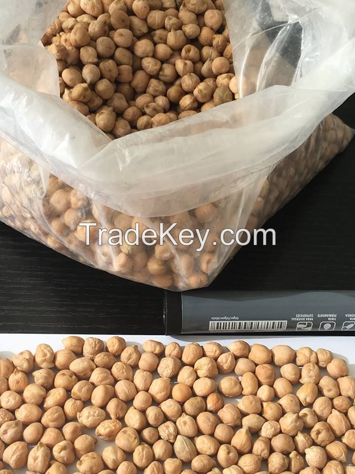 Quality Kabuli / Desi Chickpeas 7 - 12mm