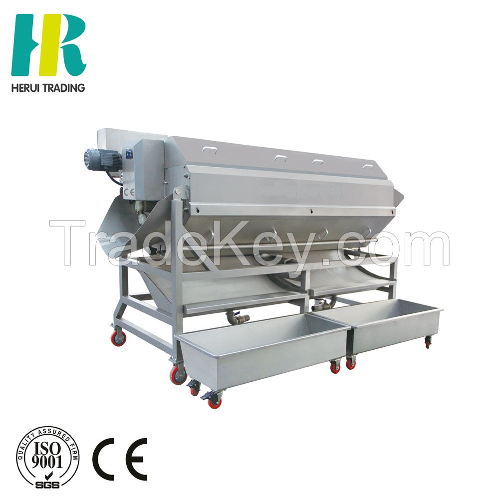 Fruit and vegetable peeling machine