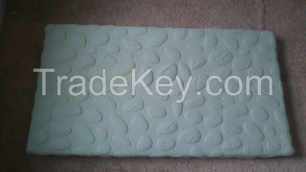 Nook Pebble Pure breathable Crib Mattress 