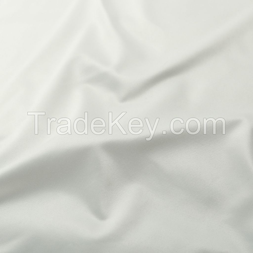 Luxury Hotel Quality 100% Pure Canadian Goose Down 4 x Pillows 100% Cotton Cover