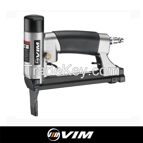 5016ALN 20 Gauge Rear Exhaust Upholstery Stapler with Long Nose, Auto Firing