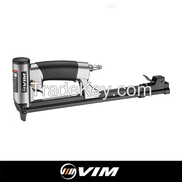 A1116ALM 21 Gauge Rear Exhaust Upholstery Stapler with Auto Firing and Long Magazine
