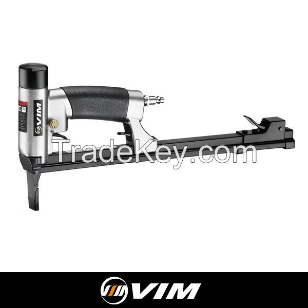 1013JALNM 20 Gauge Rear Exhaust Upholstery Stapler with Long Nose and Long Magazine, Auto Firing