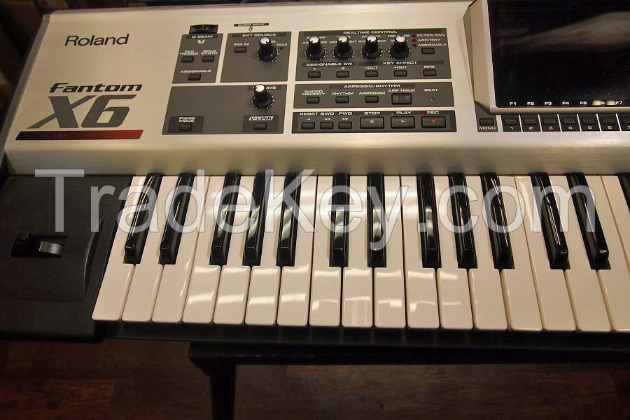 Roland Fantom X6 61-Key Keyboard