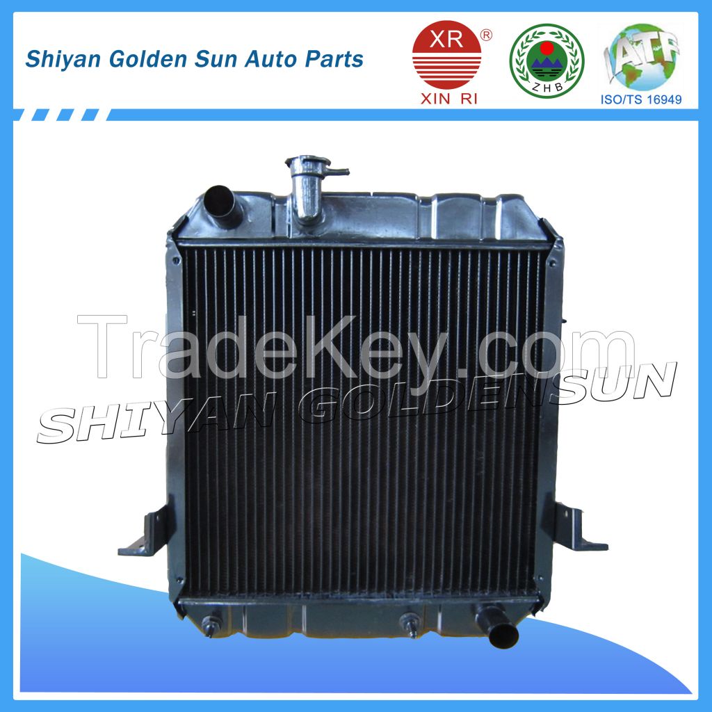 European truck radiator for VOLVO SCANIA MAN PERKINS IVECO DAF RENAULT BENZ