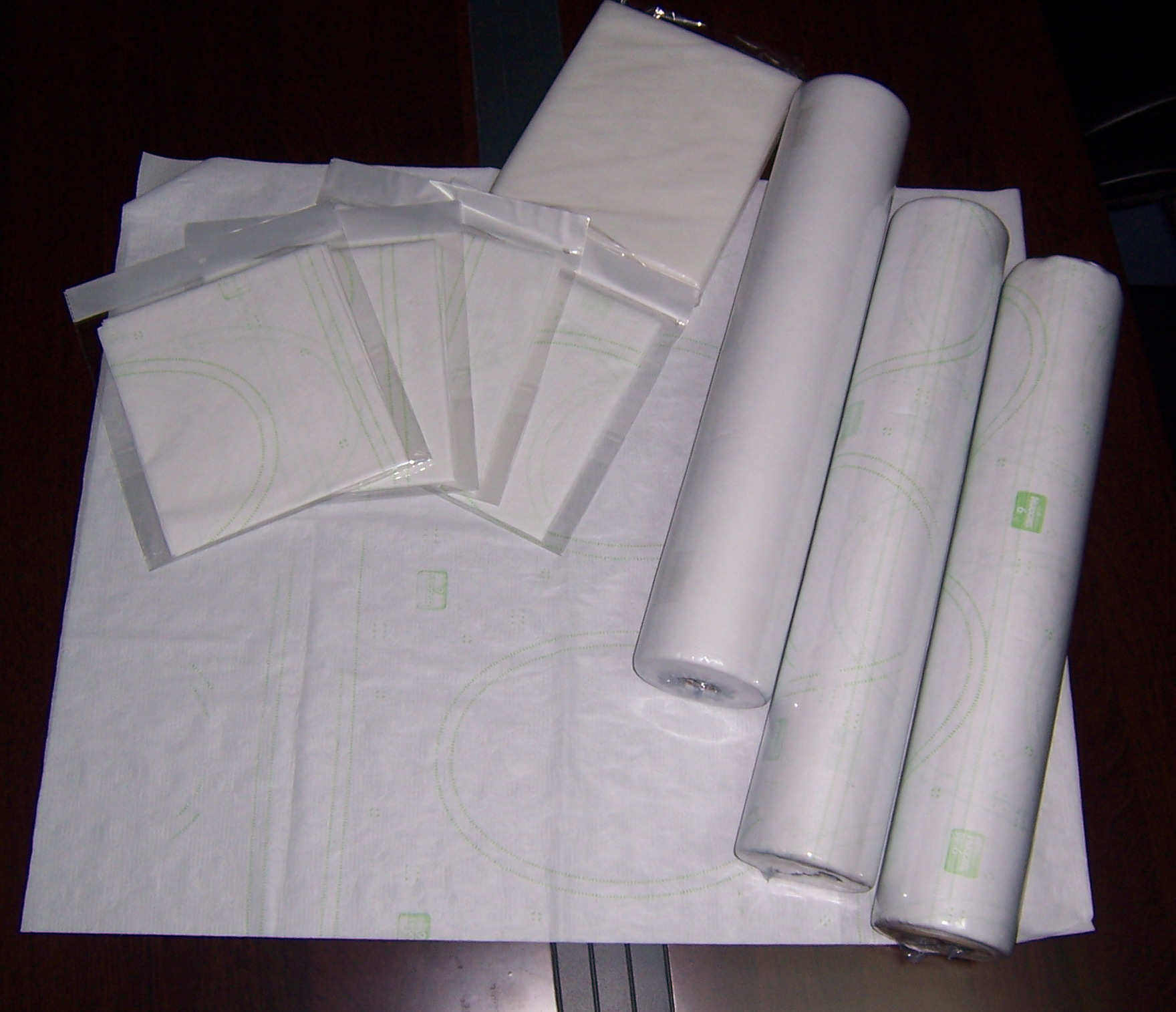 Nonwoven Bed Sheet