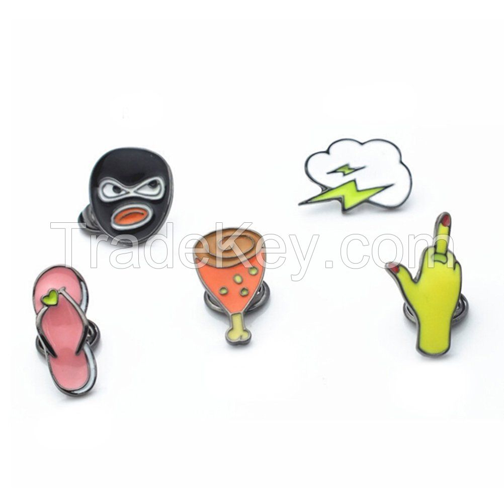 wholesale custom high quality souvenir metal badge from Chinese supplier 