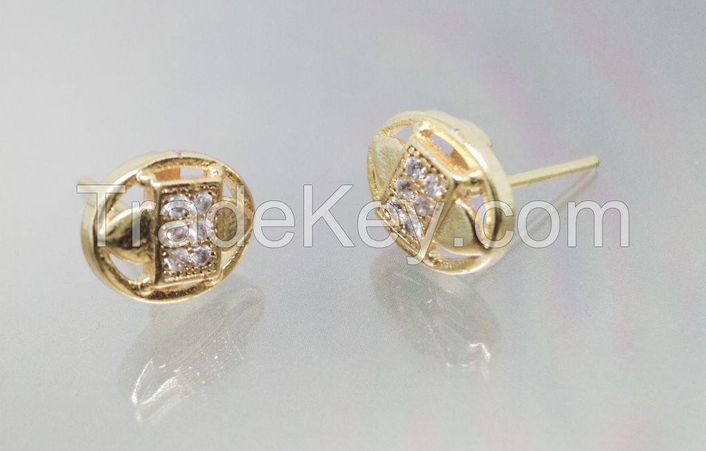 Imitation Jewelries: Earrings