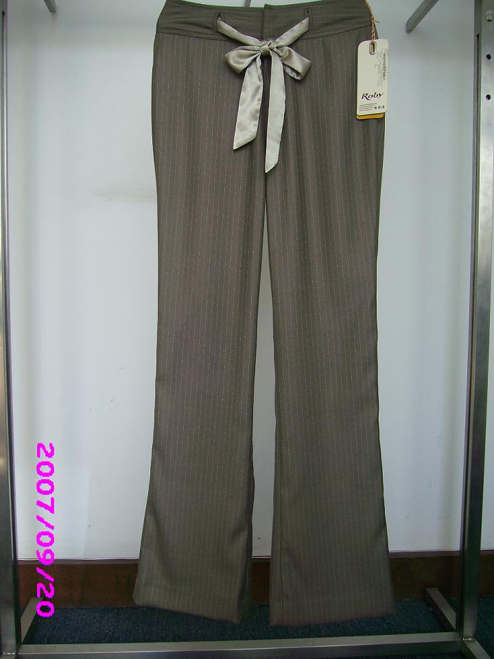 women's pants 1