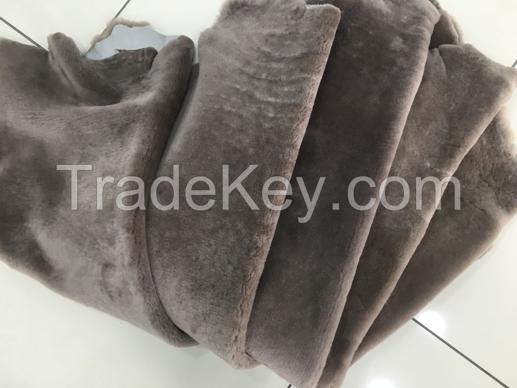 Genuine sheepskin shoe lining