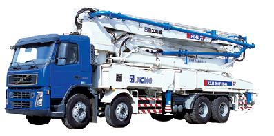 XCMG HB44 truck mounted concrete pump