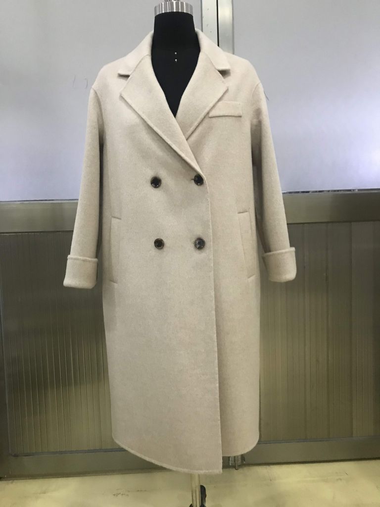 woman's cashmere coat