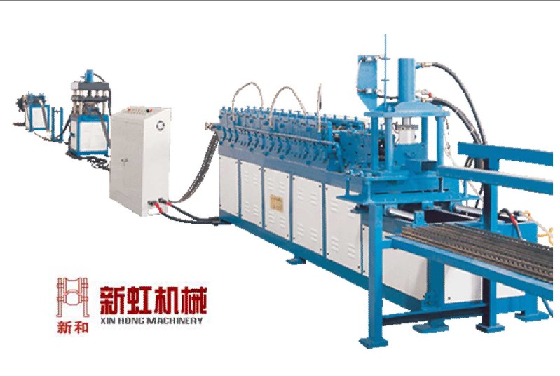 AUTOMATIC ON-LINE HOLE-PUNCHING ROLL FORMING  MACHINE PRODUCTION LINE