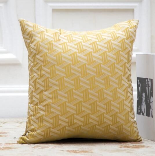 YoyoKMC Triangular Pattern Solid Polyester Decorative Pillow Cover/Sham for Sofa/Bed