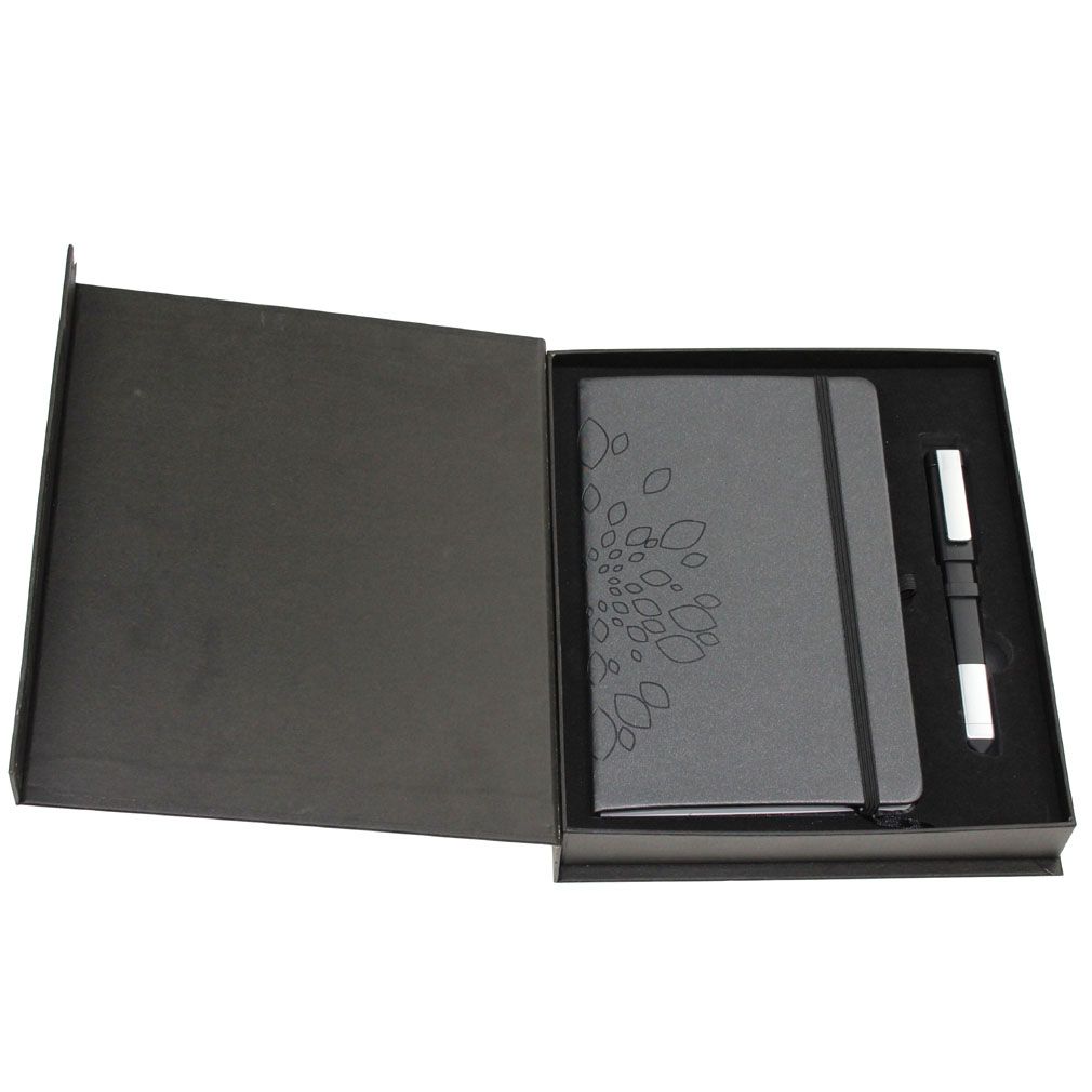 Notebook set with quadrate shape pen with screw insided