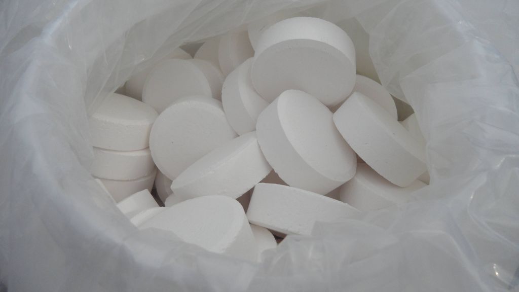 Trichloroisocyanuric Acid(TCCA) powder