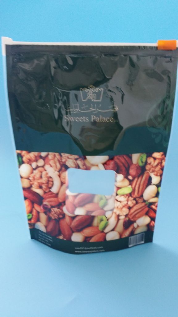 Customized Stand Up Pouch Bag Wiith Clear Window For Nut Packaging