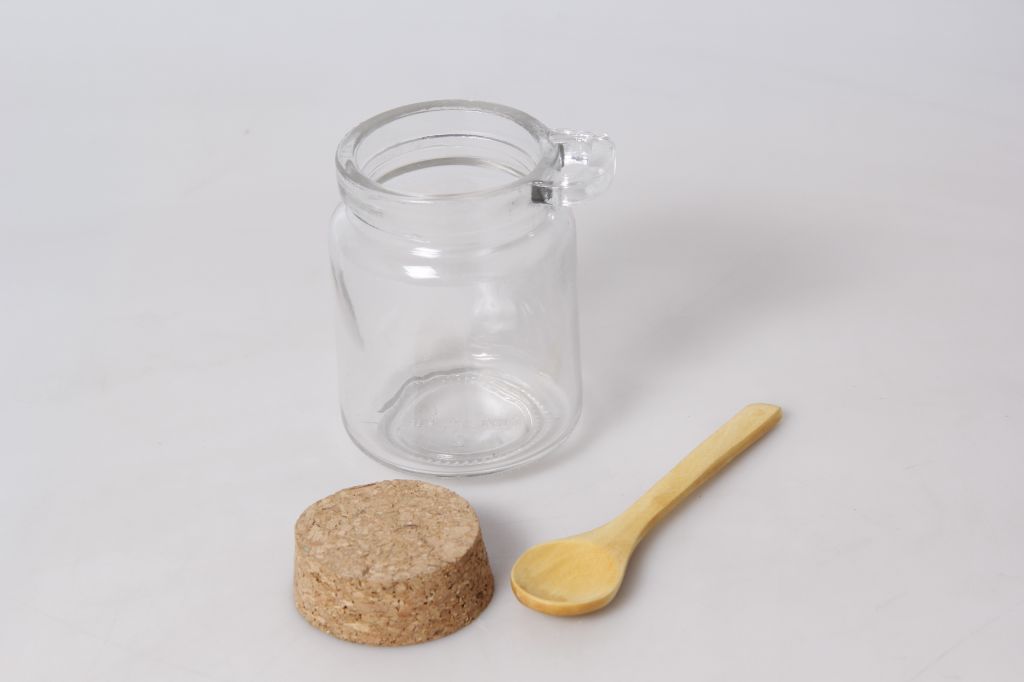 bath salt glass bottle 250ml cosmetic jar 8oz glass bottle with wooden spoon and cork lid