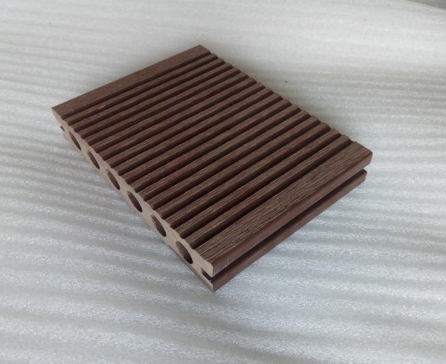 Embossment WPC Decking 140*22-1 mm WPC Decking