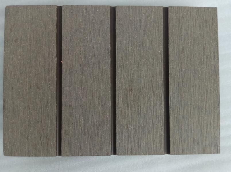 Hollow Core Composite Traditional Decking Boards 146*21