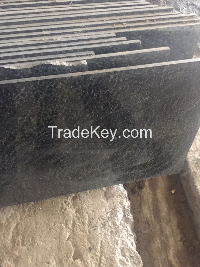 Polished Black Natural Granite with Yellow Spotted (DAV)