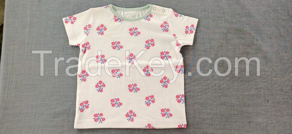 Boys round neck tshirts