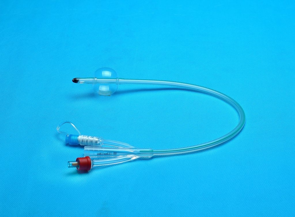 Three-way disposable silicone catheter