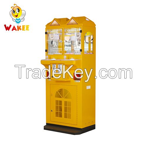 Popular kids mini toy claw crane machine for sale