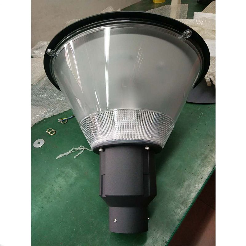 Modern Style Outdoor IP65 LED Garden Lamp