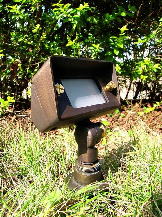 Outdoor area path flood lights