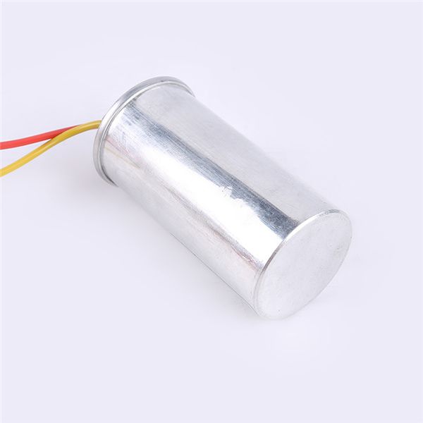 High temperature lamp capacitor