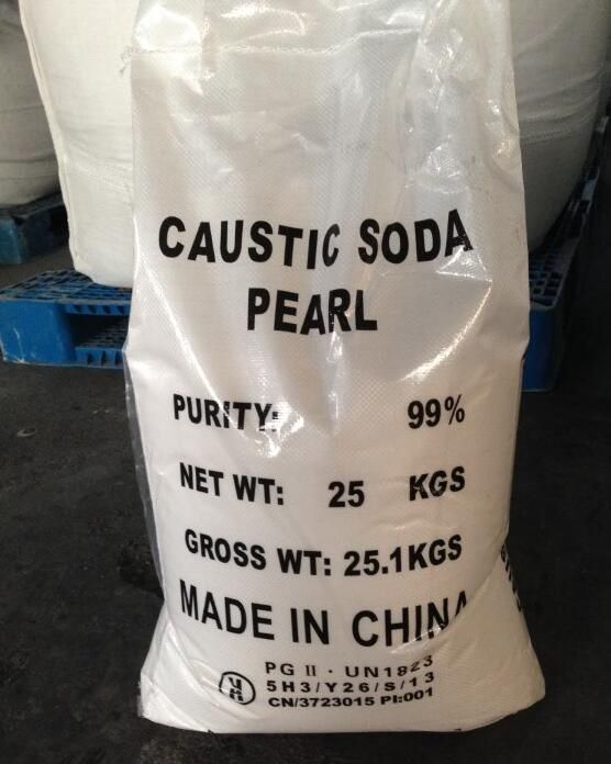 Caustic soda pearls