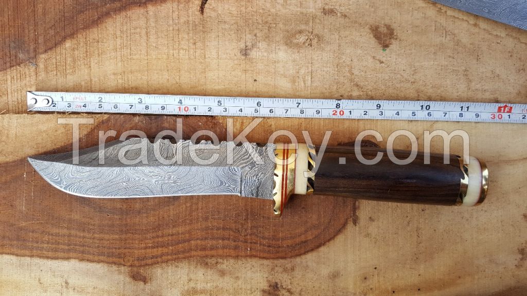 Damascus Steel Hunting Knives