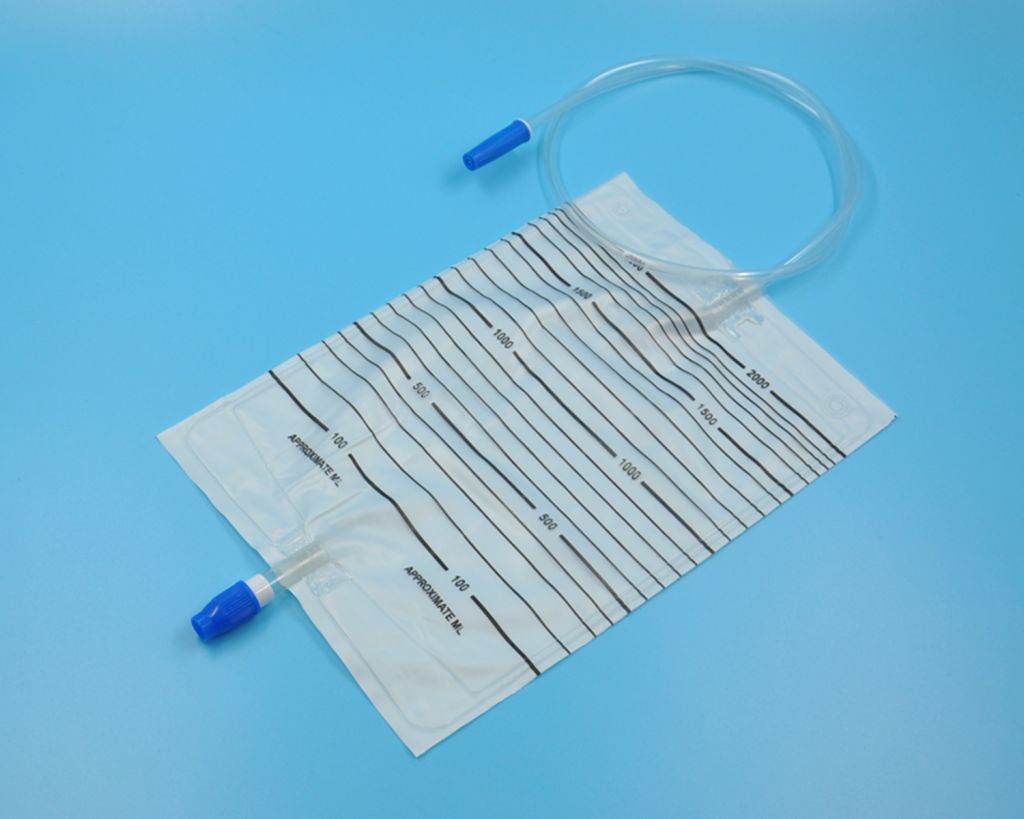 Disposable medical Urine Bag with Push pull valve outlet with non-return valve