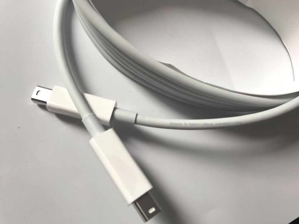  Thunderbolt Cable (2.0 m) - White for apple macbook air for Macbook pro