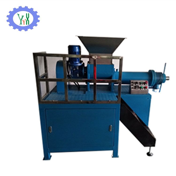 Strip cutting machine