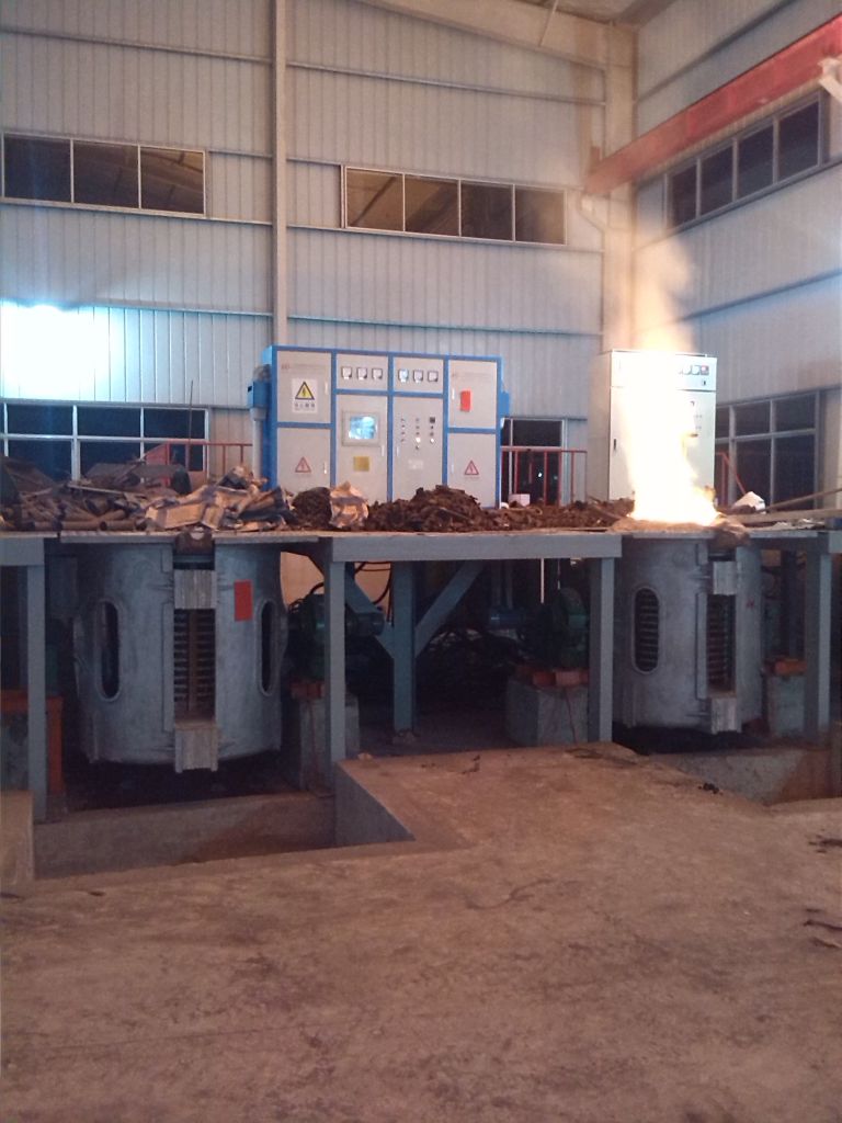 China Manufacture Stainless Steel Scrap Metal Iron Copper Industrial Electric Induction Melting Furnace Price