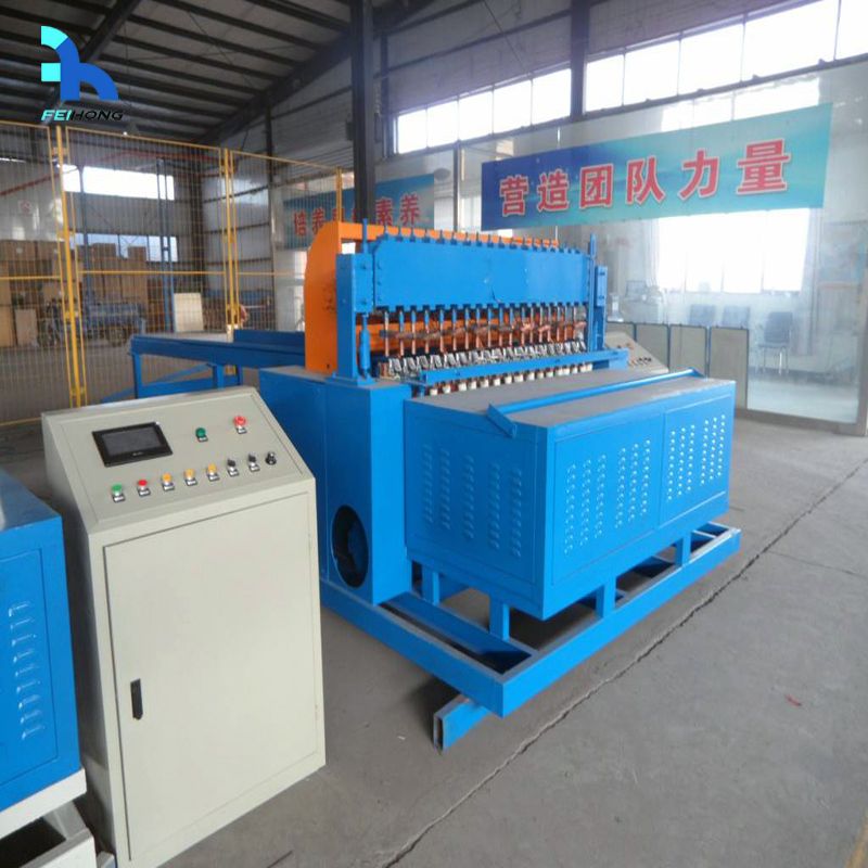 Welded wire mesh making machine made in chinese factory